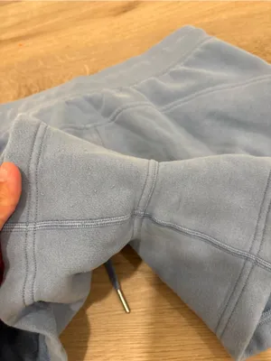 Lululemon Scuba High Rise Shorts size 6 thumbnail 7