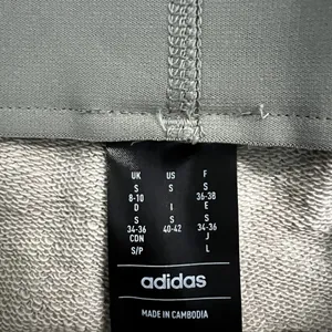 Adidas Camo Cargo French Terry Shorts Grey Black Camouflage Utility Size S thumbnail 4