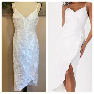 NWOT Lulus White Floral Jacquard Sleeveless Midi Dress thumbnail 2