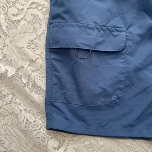 Columbia Sportswear Shorts Women’s Nylon Pockets Elastic Waist Gorpcore Sz M thumbnail 2