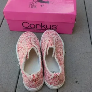 NWT Corky's Babalu Heart Print Slip On Sneakers | Corkys Heart Print Sneakers thumbnail 6