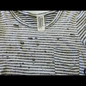 Free People distressed tee reverse print sz Med thumbnail 3