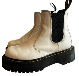 Dr Martens 2976 Quad Chelsea Boot Women’s size 7 thumbnail 5