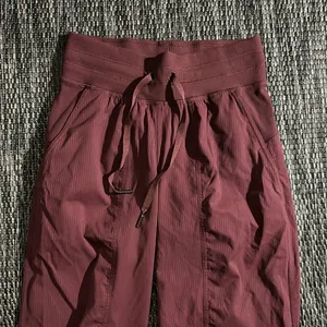Lululemon Dance Studio Jogger Cassis Size 0 thumbnail 3