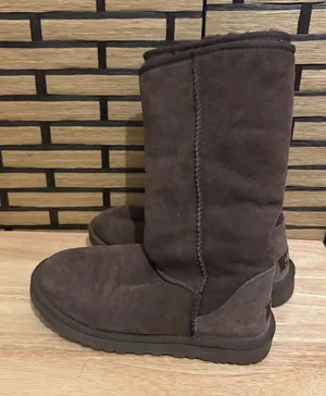 UGG Classic Tall‎ Chocolate Boots Size 7 thumbnail 1