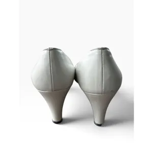 Vintage Salvatore Ferragamo Pumps 8 B White Leather Snakeskin Kitten Heel Italy thumbnail 6