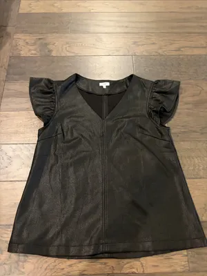 Voy Faux Suede Look Flutter Sleeve Top Sz M thumbnail 4