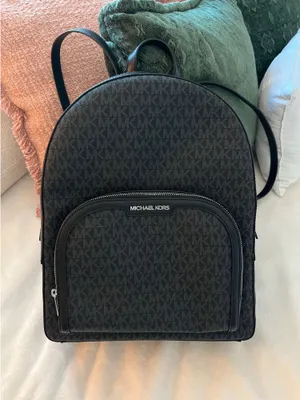 Michael Kors Backpack Black Leather thumbnail 1