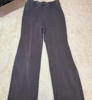 Aritzia Tna Pants Size Small Dark Gray NWOT thumbnail 1