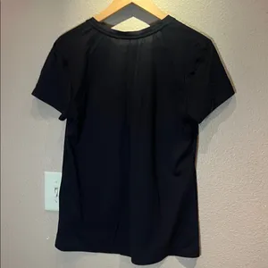 Nike DriFit Women’s V Neck Shirt Size Large thumbnail 5