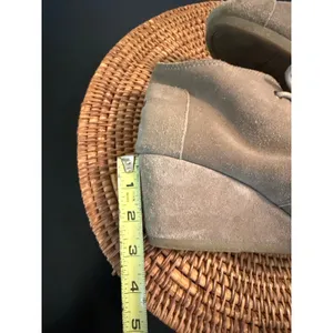 TOMS Desert Wedge Taupe Suede Lace Up Ankle Booties Womens‎ 8.5 Heel Shoes thumbnail 5