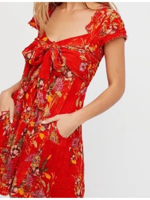Free People Med Maia Mini Dress Red Gauze Floral Resort Front Wrap Tie Tropical thumbnail 2
