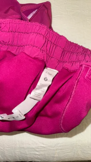 Lululemon Shorts thumbnail 4