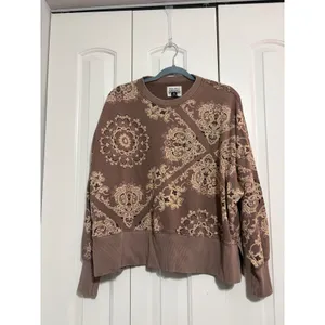 American Eagle Sweatshirt Lived-In Paisley Mauve Boho Side Slit XS thumbnail 2