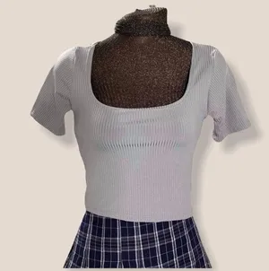 NWOT Square Neck Ribbed Gray Crop Tee Size XS thumbnail 1
