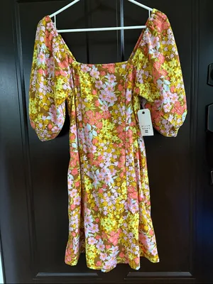 NWT Billabong Paradise Dress Floral Size Medium thumbnail 3