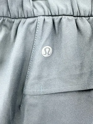 Lululemon Warpstreme High-Rise 7/8 Joggers True Navy Women’s‎ Size 27 thumbnail 3