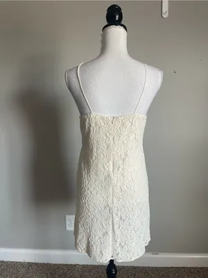 PINS & NEEDLES | Cream Lace Mini Dress Sz M thumbnail 6