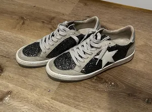 Sparkly Sneakers Silver Size 9 thumbnail 1