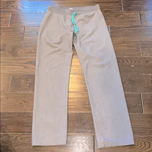 Figs Technical Collection Gray nurses Pants size small thumbnail 6