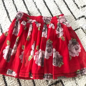 Abercrombie & Fitch rose skirt EUC thumbnail 7