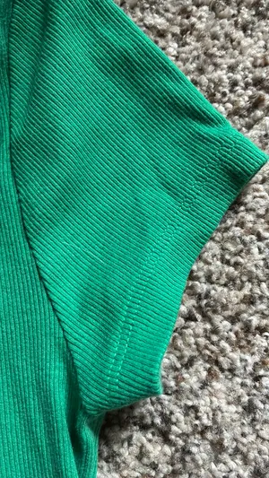 Old Navy Green Top thumbnail 2
