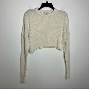 Urban Outfitters cream cropped sweater long sleeve women’s‎ size small modern thumbnail 2