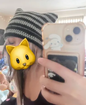 Cat Beanie Handmade Crochet thumbnail 1