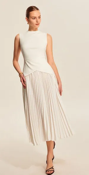 Sleeveless white Pleated Midi Dress Size XS thumbnail 1