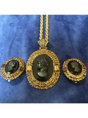 R.J. Graziano Signed Black Onyx Cameo Filigree Necklace and Earrings (Clip on) thumbnail 2