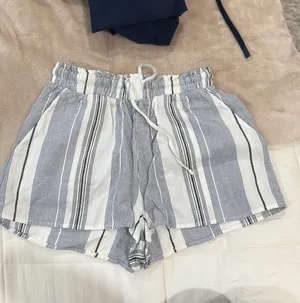 PacSun Shorts thumbnail 1