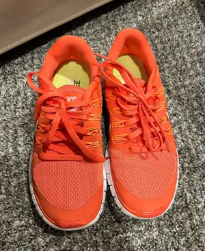 Nike Running Shoes thumbnail 2
