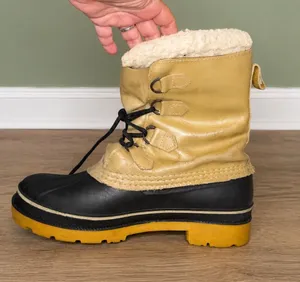 Boots Size 9.5 thumbnail 1