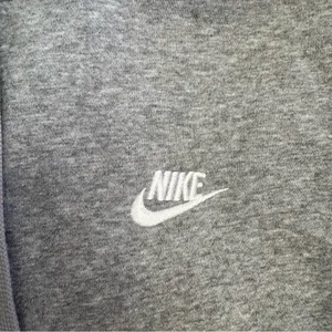 Nike Grey Pull-Over Hoodie Hooded Sweatshirt thumbnail 3