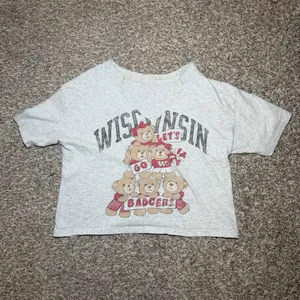 Women's Easy Wisconsin‎ Badgers Graphic Notch-Neck T-Shirt thumbnail 2