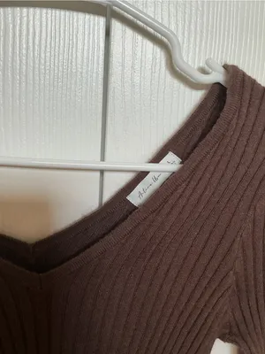Active USA Brown Ribbed V-Neck Long Sleeve Crop Top thumbnail 5