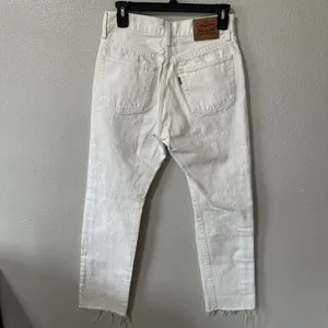 Levis 501 Jeans White Distressed Button Fly Women's Size‎ 26x30 Straight Raw Hem thumbnail 4