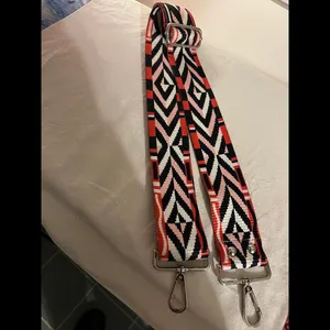 Stylish Geometric Pattern Crossbody Strap Pink thumbnail 3