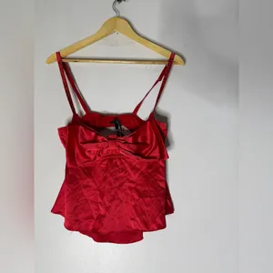 Victoria’s Secret Satin Camisole & Shorts Set Red Large‎ thumbnail 2