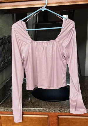 NWTs Tilly’s Shimmery Pink Crop Top thumbnail 3