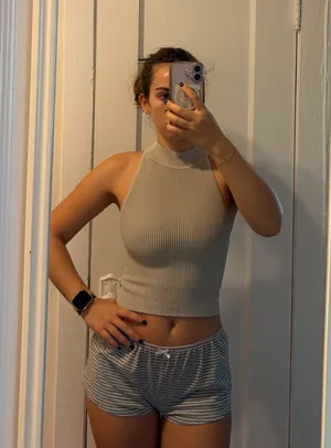 Aritzia Babaton Sculpt Knit Tank Top thumbnail 1