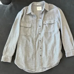 Abercrombie & Fitch Black and White Houndstooth Top thumbnail 1