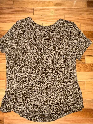 Old Navy Cheetah Print Womens Large V-Neck Leopard Stretch Top Indie Sleaze thumbnail 4