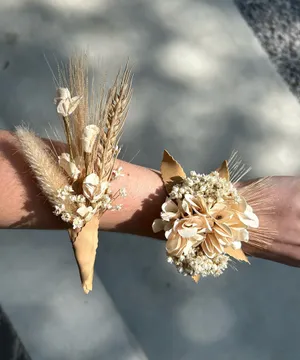 Corsage and boutonnière thumbnail 2