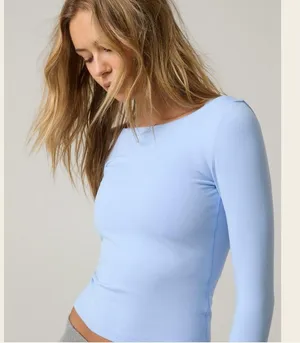 OFFLINE By Aerie The Hugger Long Sleeve Open Back T-Shirt- cross listed on Merc! thumbnail 2