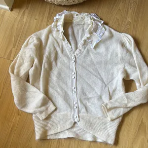 MARILLA Cream Cardigan with Soft Knitted Texture thumbnail 1