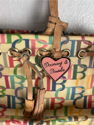 DOONEY & BOURKE Signature Logo Rainbow Zipper Heart Tag Matching Coin Purse Y2K thumbnail 11