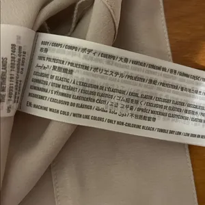 Abercrombie Cream/Beige Satin Top thumbnail 5