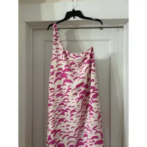 One Shoulder Pink Feather Print Slip Dress Side Slit Beach Summer Casual Medium thumbnail 10