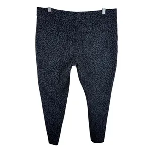 Blank NYC Black Gray Leopard Cheetah Mid Rise Cropped Knit‎ Dressy Leggings 31 thumbnail 2